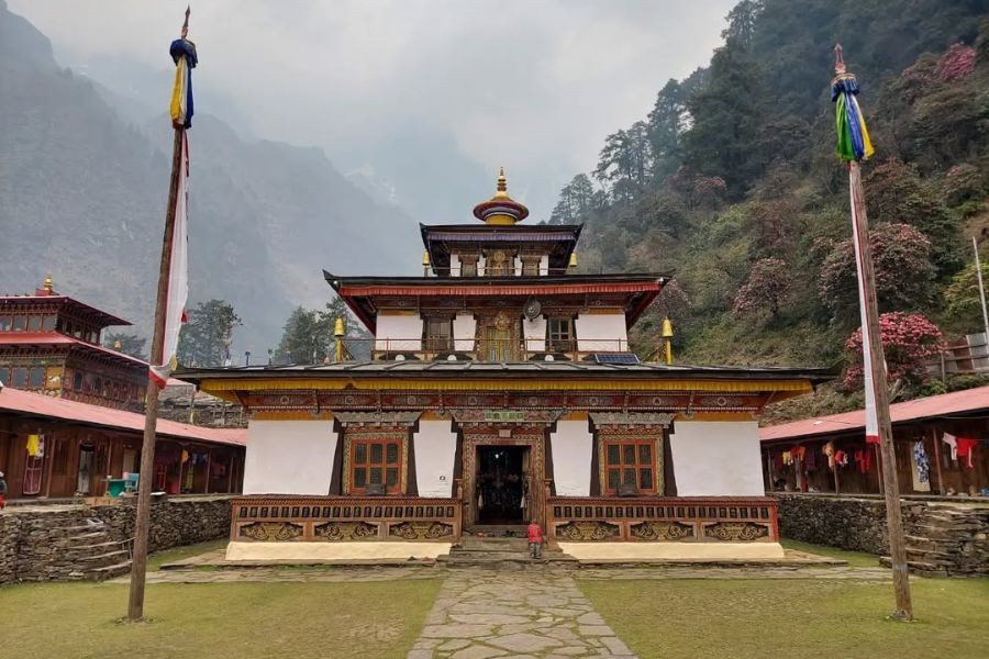 Serang Gumba manaslu region.